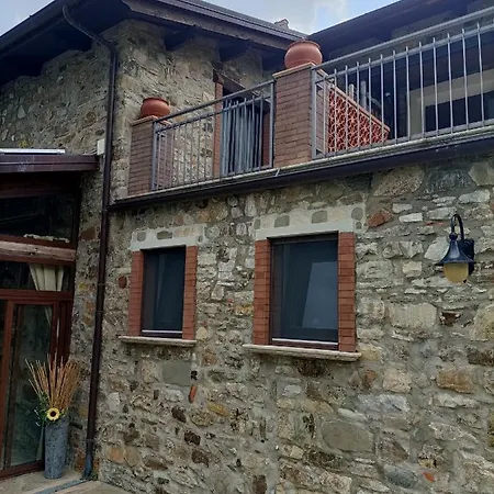 Alloggio per agriturismo Il Rifugio Longobardia Minorae *